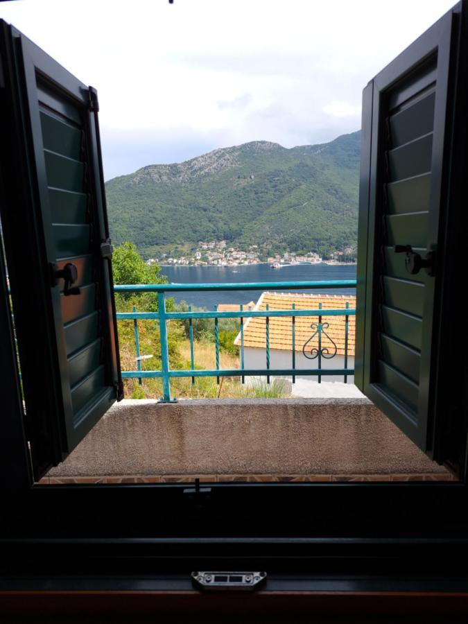 Holiday Home Sunny Hill Kamenari Exteriér fotografie